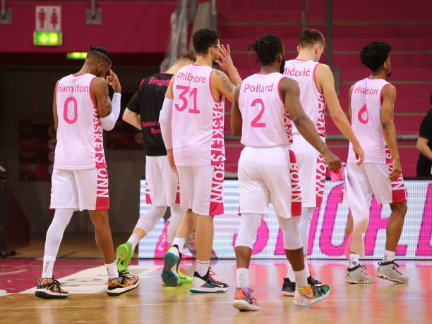 保持高水准 保持高水准